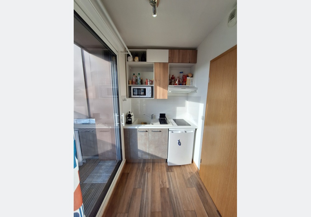 Studio pr�s du port avec balcon & parking - photo 3
